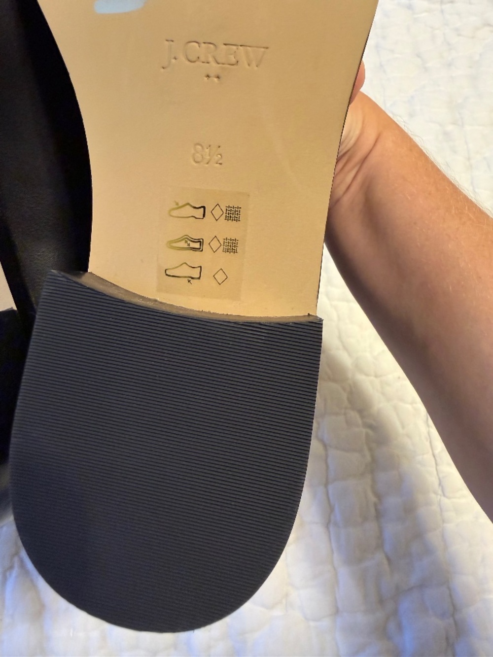 J. CREW Chelsea Boot In Vegan Leather Women’s Size 8.5 Black - Picture 10 of 11